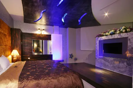 TANG YE EXQUISITE MOTEL