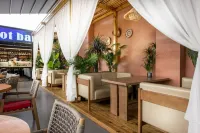 Fairyland Hotel (Dali Yunlong Nuodeng Village)