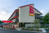 Red Roof PLUS+  Columbus - Ohio State University OSU