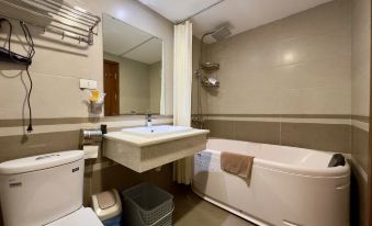 Nine Housing 33/92 Dao Tan