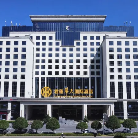 Junlian Huatian International Hotel