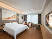 Venus International Hotel (Huizhou West Lake Shuidong Street Branch)