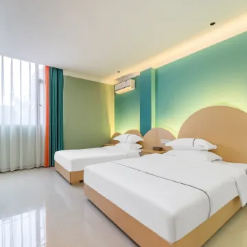 Beifenglou Hotel (Chongqing Jiangbei International Airport T3 Terminal) Отели рядом с достопримечательностью «Автобусная станция Суан Ян-Бридж»