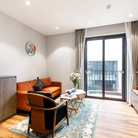 Luxe Paradise Suites Hotel To Ngoc Van Отели рядом с достопримечательностью «Тайхо»