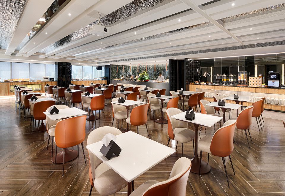 5. 샤토-리치 호텔..