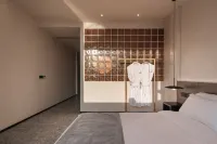 Fuyao · Tianzhu Mountain View Pool Resort Homestay - Balkon