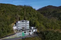 Anji Cloudtop Breeze·SPRING·180° Bamboo Sea Spring - listening Luxury Mountain Stay Hotels in Jiangnan Tianchi/Tianhuangping