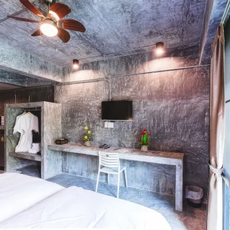 Stucco Loft Residency Отели рядом с достопримечательностью «Чиангмайский университет»