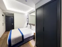 AHG Atlas Hotel Taksim Hotels near Talimhane