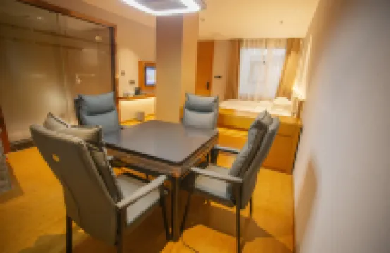 Yinjiang Fanli Garden Hotel (Zhongzhou Shangcheng)