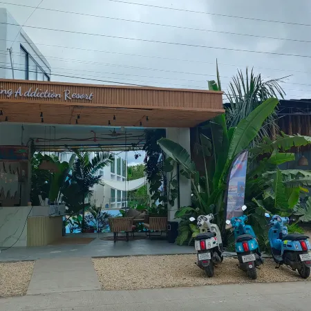 Diving Addiction Resort