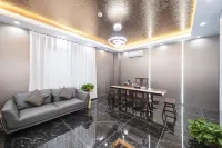 Violeta Hotel (Lantian Development Zone Store)