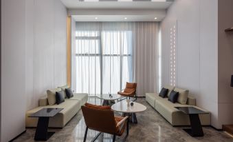 Atour Hotel (Xi'an Gaoxin Jinye Road)