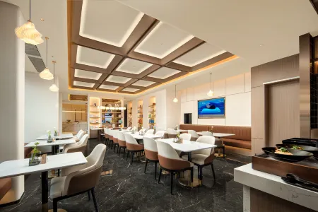 Atour Hotel Suzhou ShanTang Street Guangji South Road Metro Station Отели рядом с достопримечательностью «Shoutaohu Sceneic Area»