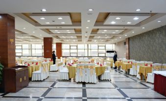 Nanlin Hotel