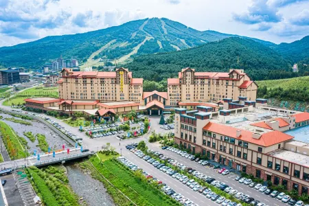 V-Continent Tonghua Hotel