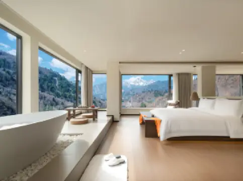 Jiuzhaigou Valley Scenic and Historic Interest Area Tixin Meisu