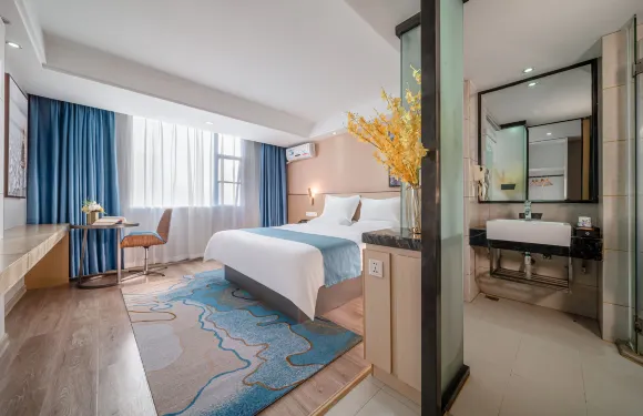 雅斯特酒店(賀州繽紛環球城愛蓮湖公園店)