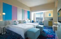 HOTEL UNIVERSAL PORT