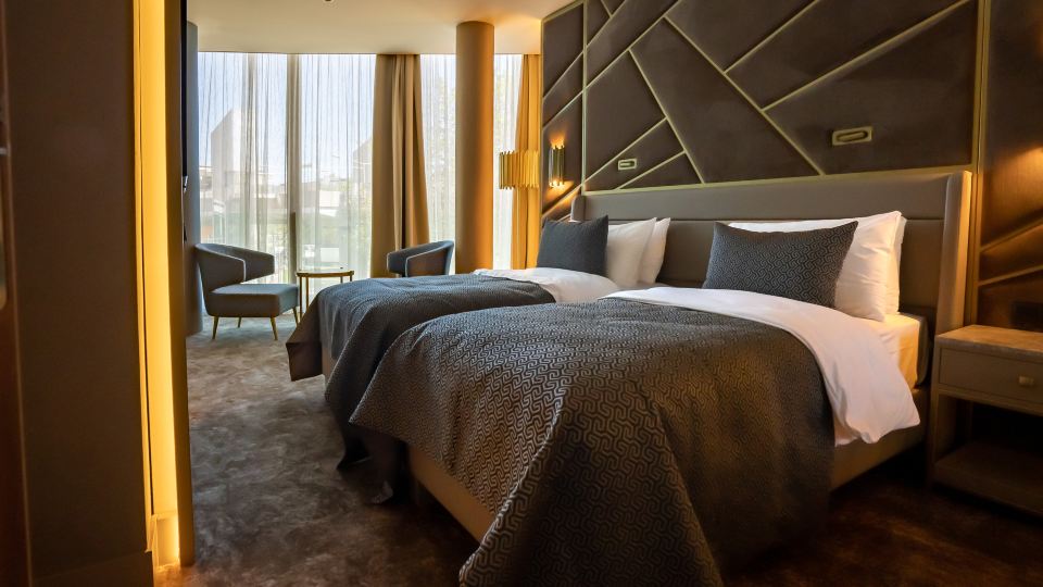 Art Hotel Rotterdam-Fully Renovated