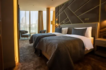 Art Hotel Rotterdam-Fully Renovated Отели рядом с достопримечательностью «Park Schoonoord»