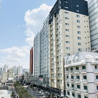 金之家清安公寓酒店 鄰近冰雕博物館的酒店