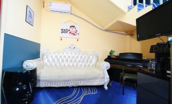 Harbin Qianhe Hotel (Harbin Jiangnan University City Zhengyi Road Subway Station Branch)