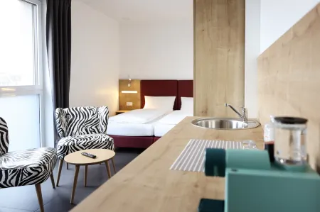 Hotel No151 Отели в г. Дифферданж