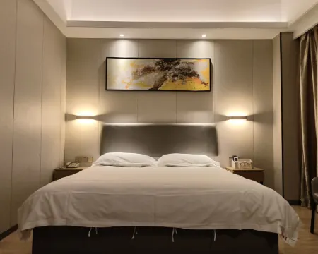 Yangguang Hotel Hotels in Pinghe