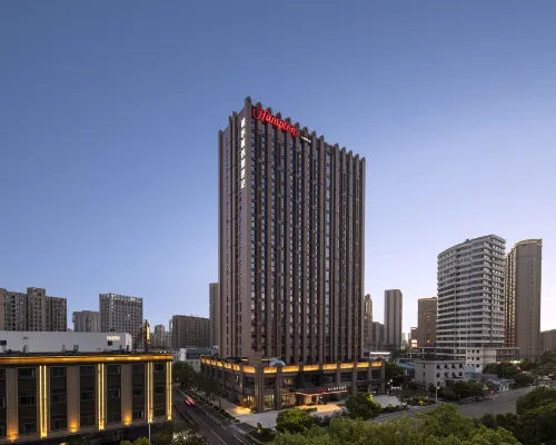 寧波鄞州中心希爾頓歡朋酒店 鄰近宋江东路的酒店