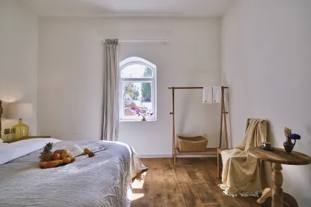 Xianyun  homestay Отели рядом с достопримечательностью «Xinyi Self-Drive Campground (Sayram Lake Branch)»