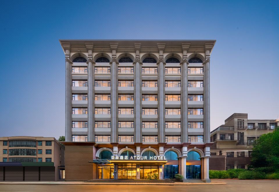 hotel overview picture