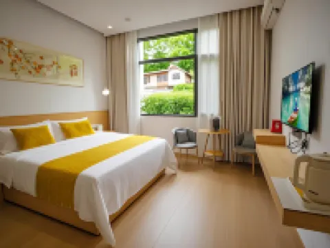 Pingshui Xiangfeng Homestay,HeFeng Hotel di Hefeng