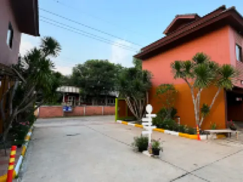 โรงแรมไฮเอ็น ศรีราชา โรงแรมในเทศบาลนครแหลมฉบัง