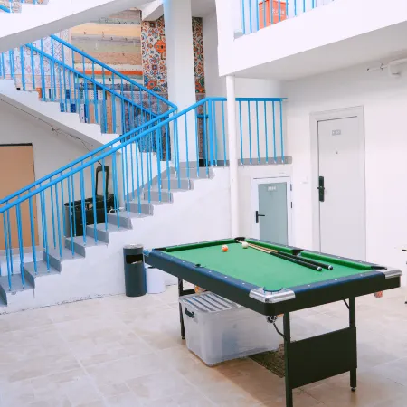 Riding West International Youth Hostel(Six star Street scenic spot)