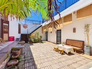 Dongshan Taoqi Seaside B&B