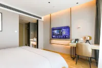 Magnotel Classic Xiangyang Xiangzhou Flagship Branch Hotels near CPC Xiangzhou District Committee Party School