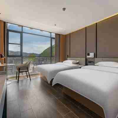 Kangding Shengshi Celebrity Hotel (Xinduqiao Branch) Rooms
