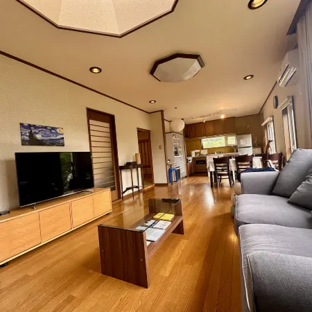 The Lobs Toya, Lakeview 3BR, huge garden BBQ