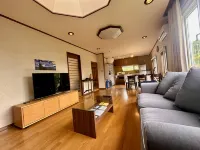 The Lobs Toya, Lakeview 3BR, huge garden BBQ - Villas