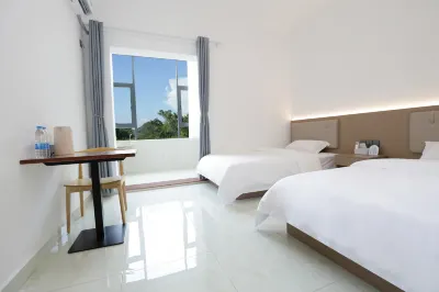 Shenzhen Xihe Nuanju Homestay (Yangmeikeng Judiaosha) Hotels near Qiniang Mountain