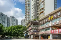 Zhongxian Qiaolin Excellence E-sport Theme Hotel
