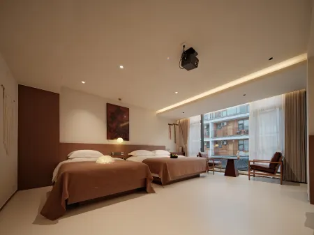 MOON RIDGE LNN Отели рядом с достопримечательностью «Laya Waterfall»