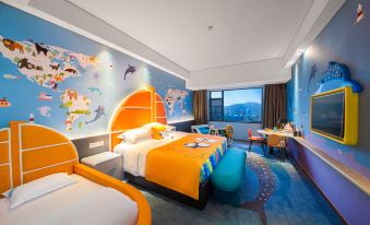 Chimelong Penguin Hotel