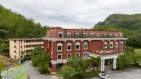 石城九寨溫泉度假莊園 廊橋附近的飯店