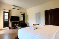 Saphlivilla Beach Resort