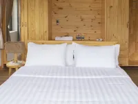 Lat Valley Retreat Village 鄰近Cu Lan村的酒店