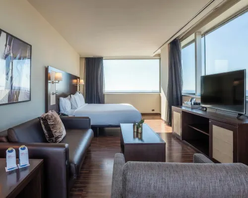 Leonardo Royal Hotel Barcelona Forum Hotels near Metro Station