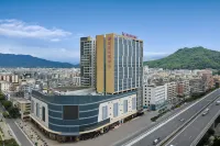 Mizparton Hotel (Enping Jinsha Square) Hotel berhampiran Enping Fuyuan Station