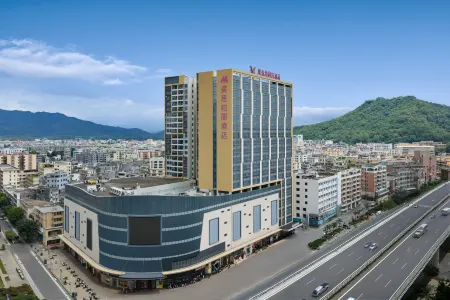 Mizparton Hotel (Enping Jinsha Square) Отели рядом с достопримечательностью «Fengru Square»